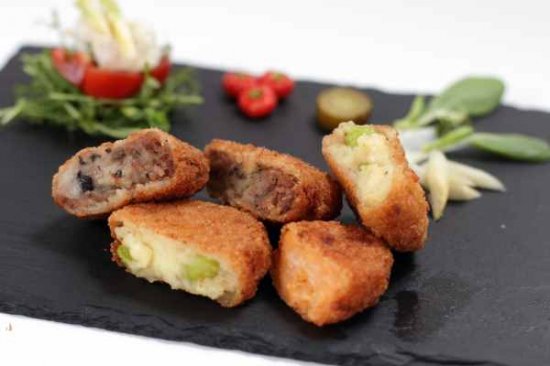 ノワ・ド・ココの創作コロッケセット12個入り(3種類×4個)